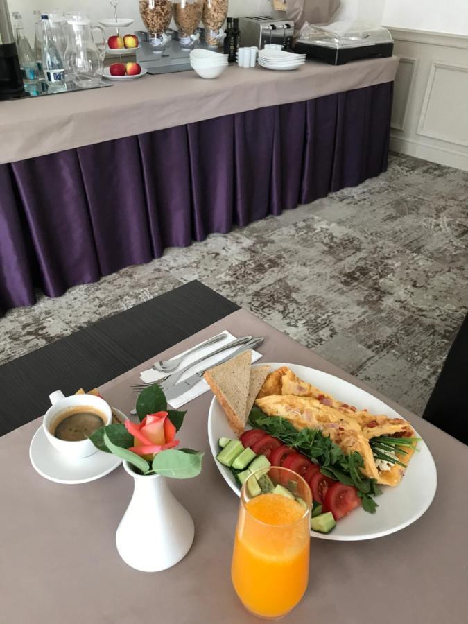 Hotel Alex Galaţi Esterno foto
